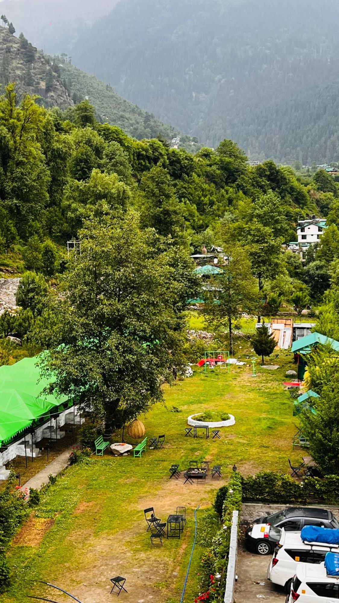 Himalayan Riverside Swiss Cottage Tents, Manali Exterior photo